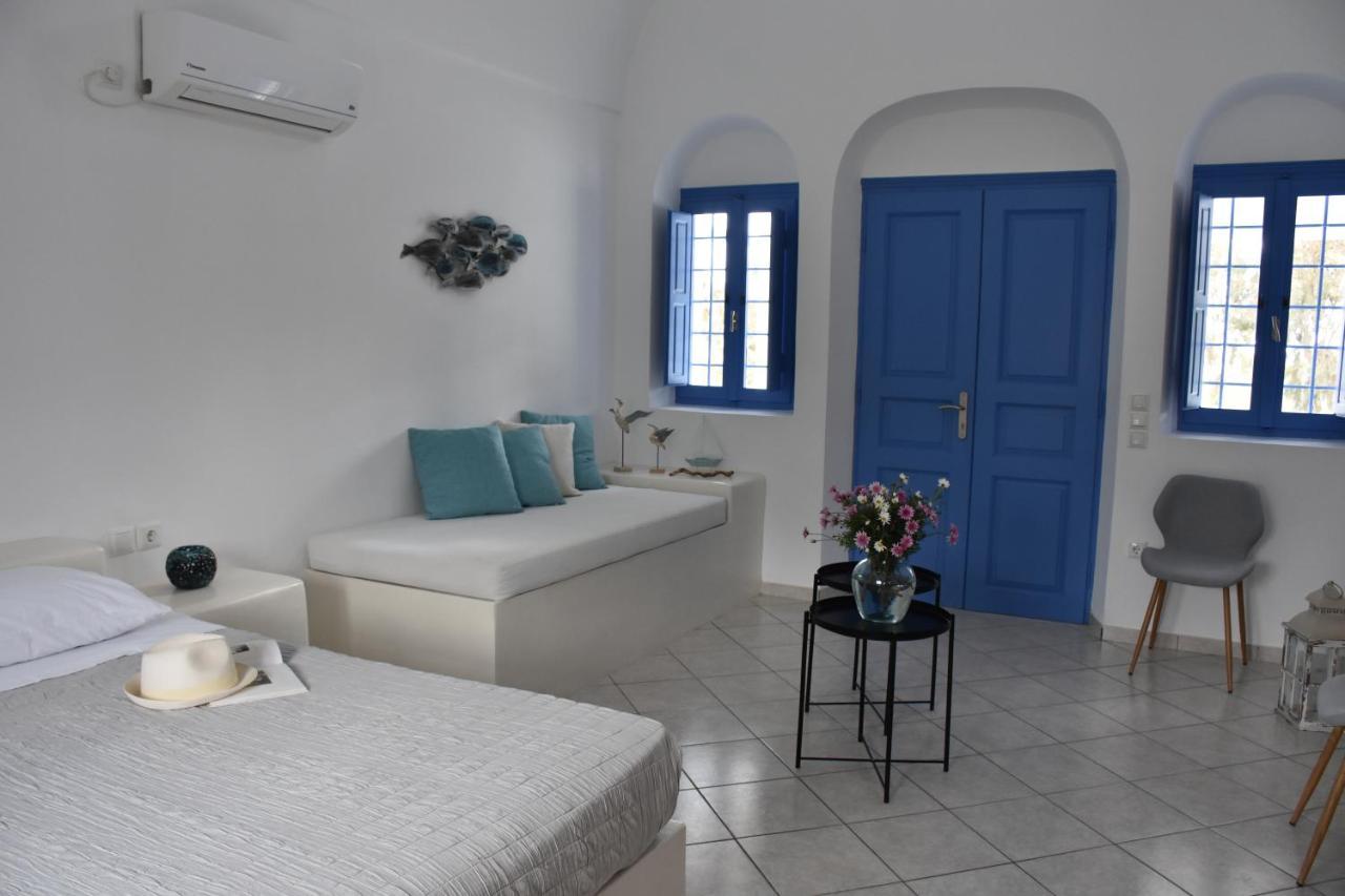 Spacious Veranda, House For 3, In The Village. Kamari  Bagian luar foto