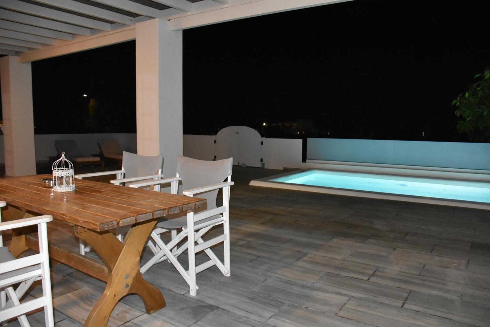 Spacious Veranda, House For 3, In The Village. Kamari  Bagian luar foto